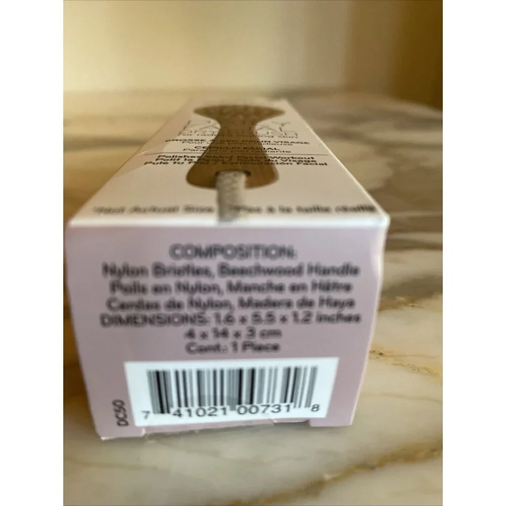Daily Concepts Facial Dry‎ Brush Tan Daily Facial Dry Brush V